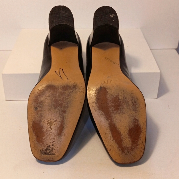 IMAGES MADE IN Spain Black Leather Loafers with Gold Accent size 5.5B - Picture 5 of 5